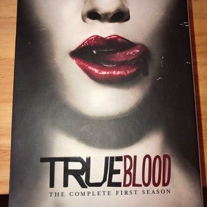 True Blood Season 1-Like new (watched once)